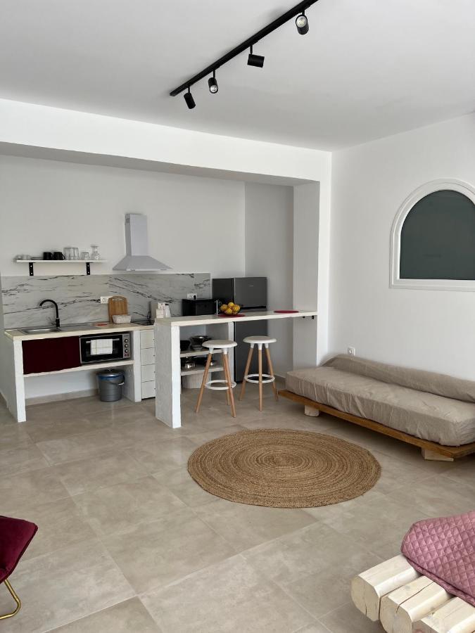 Apartament Three Seasons Kávos Zewnętrze zdjęcie